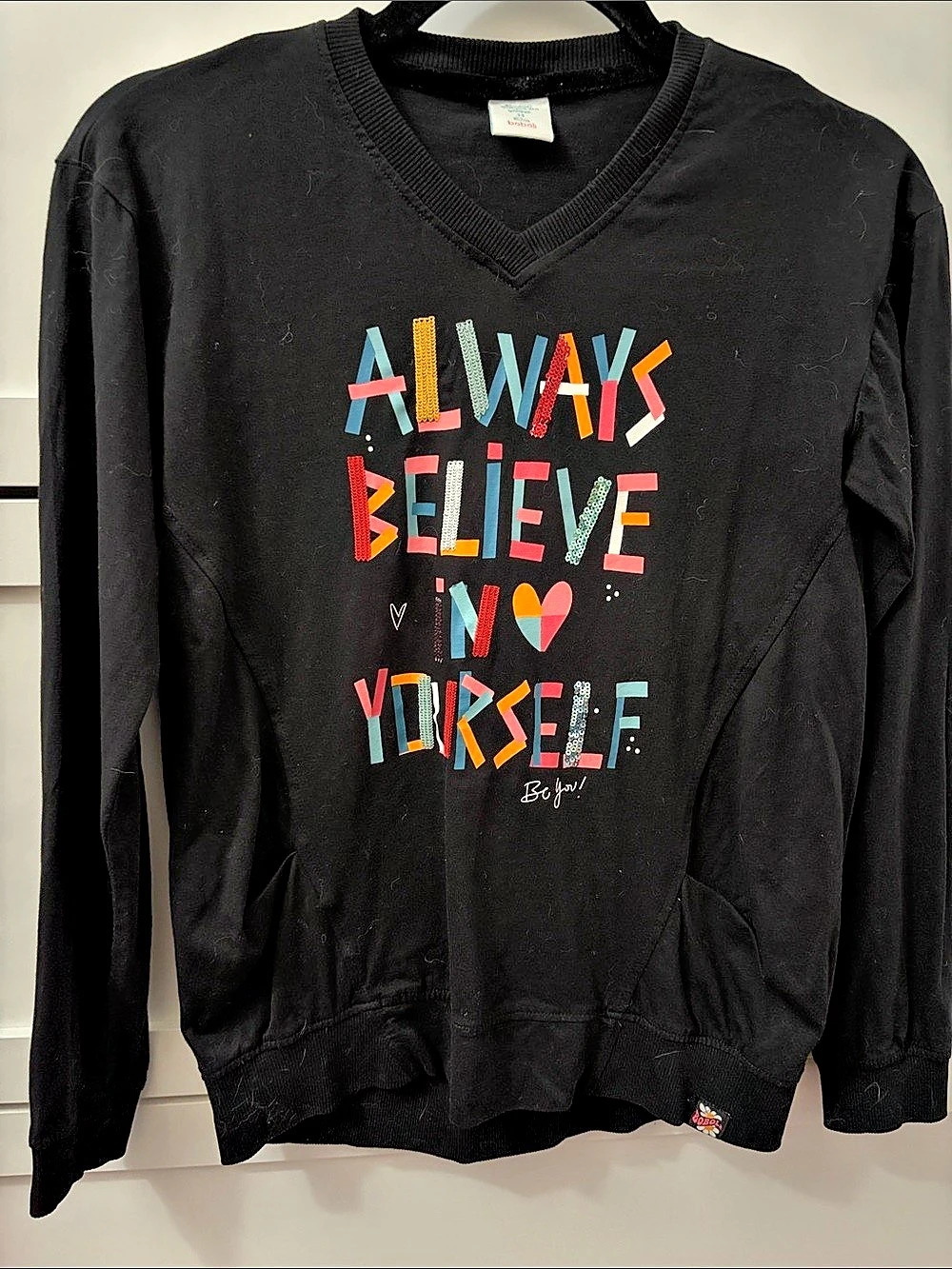 Boboli Black Graphic V-Neck Sweatshirt Size Medium